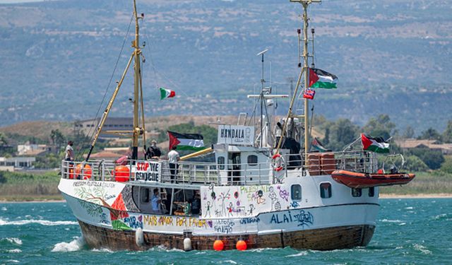 Dünyanın en büyük filosu, İspanya'dan yola çıkıyor