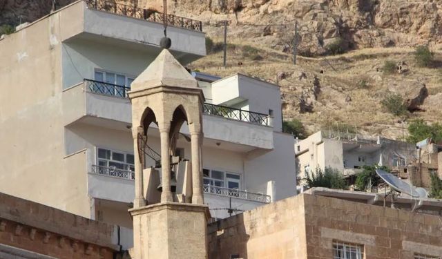 Mardin’de müze binasının kiliseye devredilmesine STK’lardan tepki