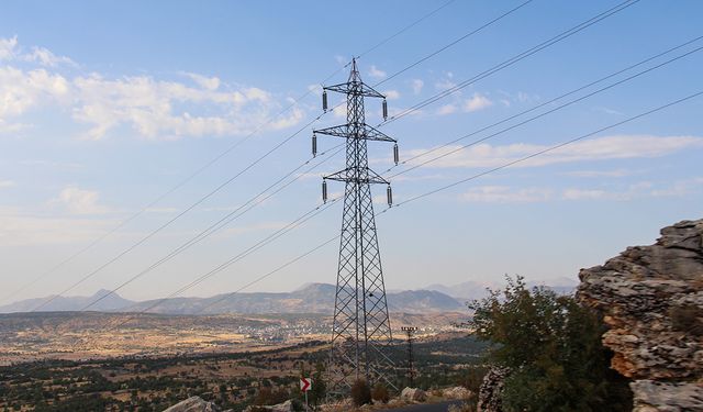 Ağrı'nın bir çok ilçesine elektrik verilmeyecek! İşte ilçe ilçe detaylar...