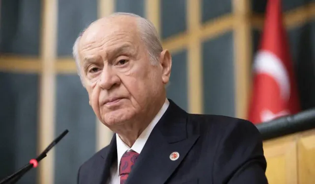 Bahçeli: Askeri seçenek de dahil israile karşı sert bir ültimatom vermenin zamanı geldi