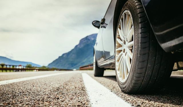 Araba lastiklerini uzun ömürlü kullanmanın yolları