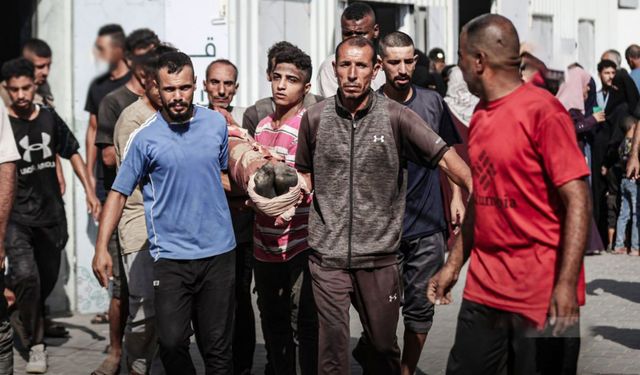 Gazze'de bir milyon Filistinli zorunlu göçe direniyor