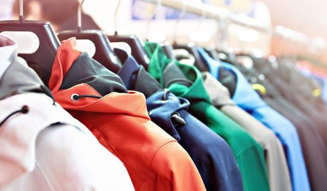 Kıyafetlerin uzun ömürlü olması için ipuçları: Kaç derecede yıkanır?