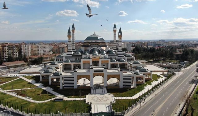 Diyarbakır'daki tüm camilerde bu hutbe okundu