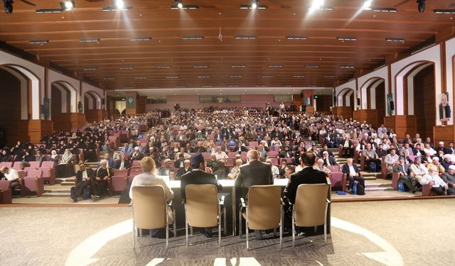 10'uncu Alimler Buluşmasının 1 ve 2'nci oturumları gerçekleştirildi