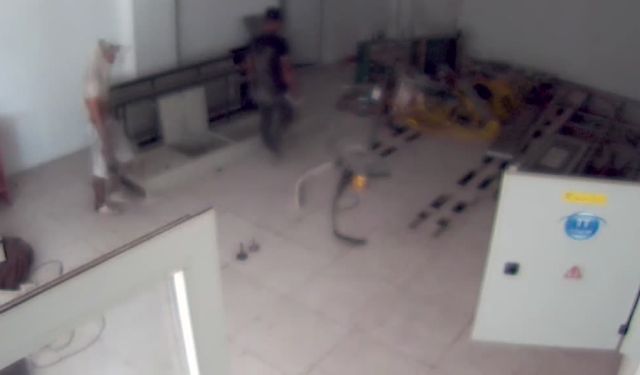 Adana'da internet servis sağlayıcısından kablo hırsızlığı