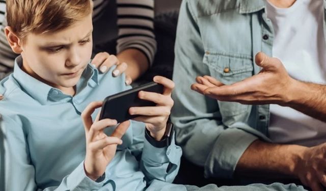 Aile Danışmanı Kalkan: Çocuktan telefonu alıyorsak yerini doldurmamız gerekir
