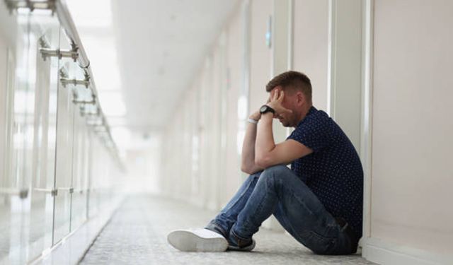 Doç. Dr. Özteke Kozan: Gençler kimlik krizi, gelecek kaygısı ve aile bağları arasında sıkışıyor