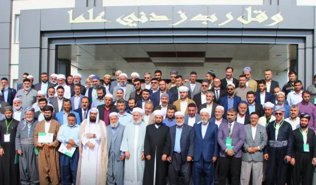 İslam ülkelerinin Trump'ın teklifini desteklemesine Ulemadan sert tepki!