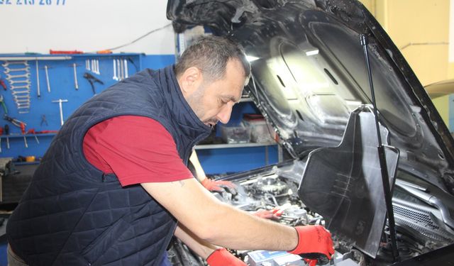 Oto bakım ustası Çaka: Tedbiri son dakikaya bırakmamak gerekiyor