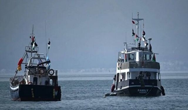 Sumud Filosu toplu manevralarla siyonist donanmayı şaşırtmaya çalışıyor