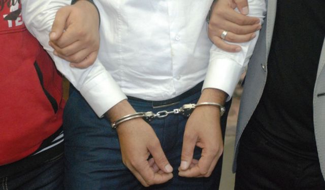 2 milyon TL'lik altın çalan hırsızlar yakayı ele verdi