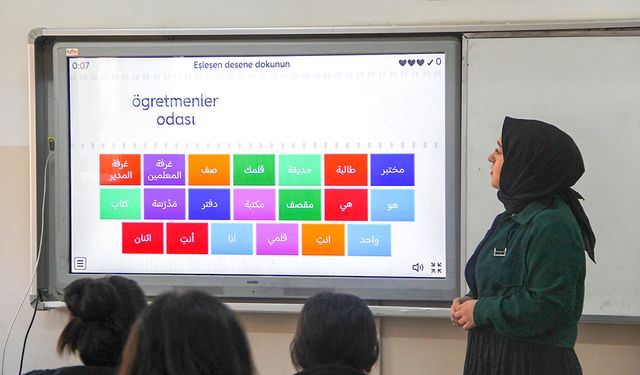 Babasının vasiyetini yaşatan öğretmen, Cizre’de umuda kapı aralıyor