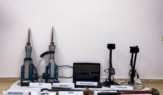 Adıyaman'da kaçak kazı yapan 3 şüpheli suçüstü yakalandı