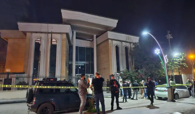 Adliye önünde silahlı saldırı: 1'i ağır 2 yaralı