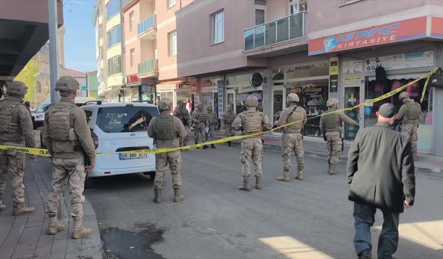 Bingöl'de polise silah doğrulttu: Zanlı yaralı olarak yakalandı