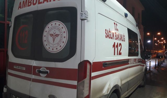 Mardin'de otomobilin çarptığı çocuk ağır yaralandı