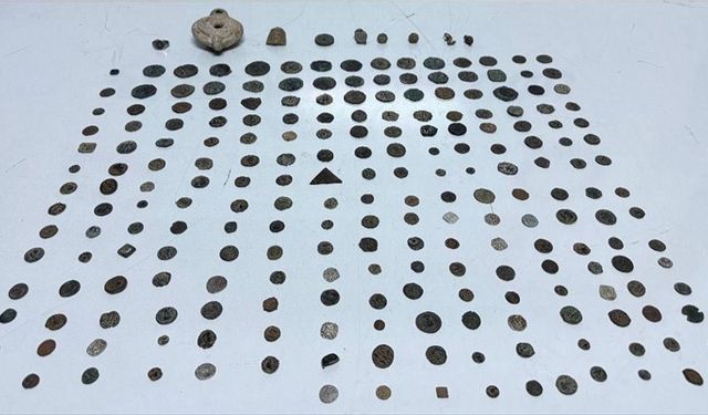 Gaziantep'te Roma ve Bizans dönemine ait 230 parça tarihi eser ele geçirildi