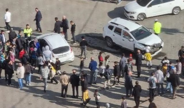 Kurtalan’da iki araç çarpıştı: Bir yaralı