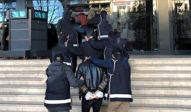 Malatya'da tefecilik ve kumardan 15 tutuklama