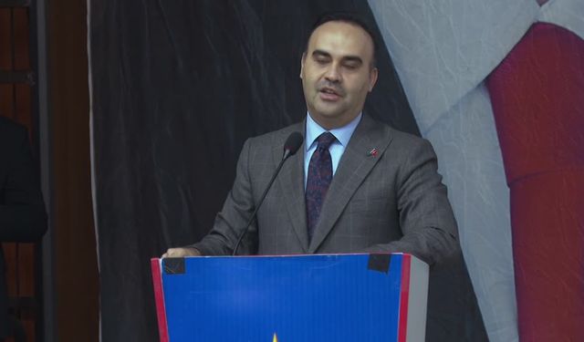 Teknoloji Bakanı Kacır, Ağrı'da konuştu