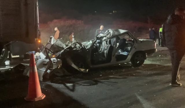 Umreden dönen eşini karşılamak için yola çıktı: Kazada anne, oğul ve yenge öldü