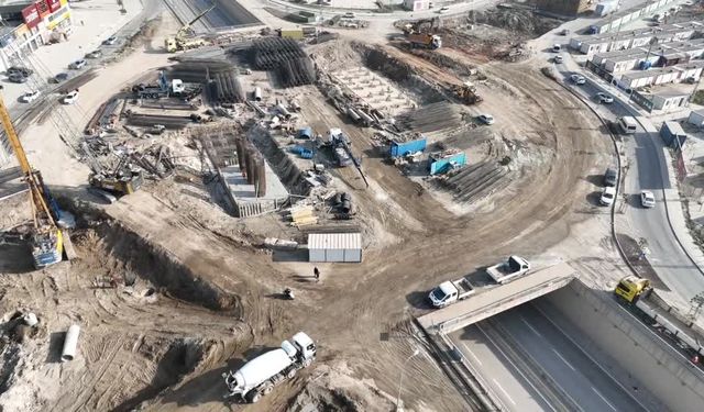 Vali Masatlı kavşak inşaatını inceledi