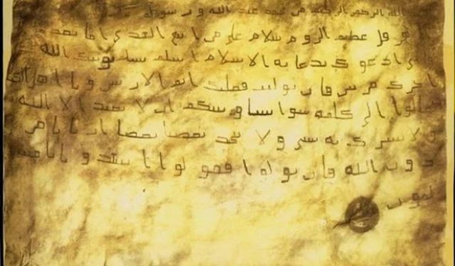 "Yeni anayasa" tartışmalarına ve çözüm arayışlarına normsal katkı: "Medine Sözleşmesi"