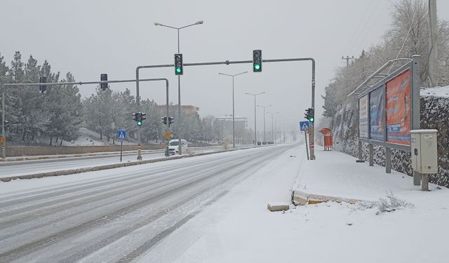 Diyarbakır'ın bir ilçesinde okullar tatil