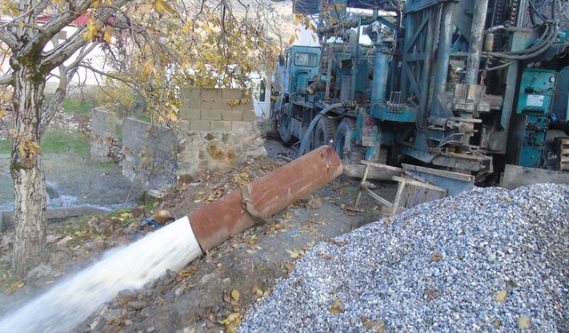 İslahiye'de deprem sonrası kaybolan su kaynağı sondajla yeniden bulundu