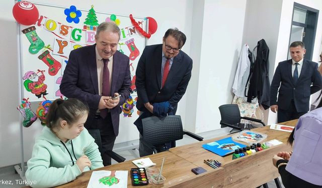 Batman'da özel gereksinimli bireylere yönelik çalışmalar değerlendirildi