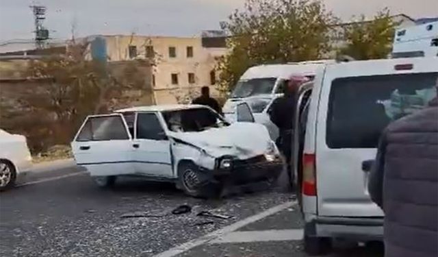 Şanlıurfa Eyyübiye'de kaza: Çok sayıda yaralı var