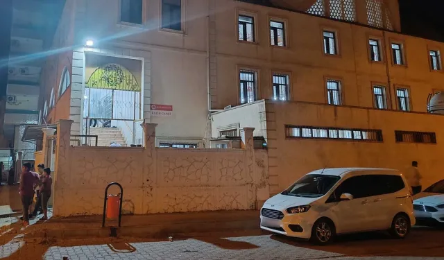 Diyarbakır'da din görevlilerine ve cami cemaatine çirkin saldırı