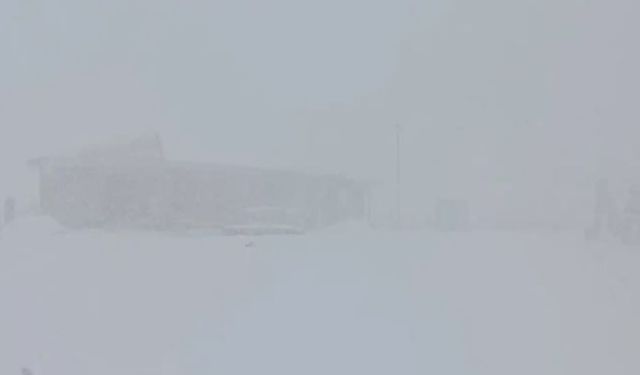 Doğu Anadolu’da soğuk hava ve sis etkisini artırdı