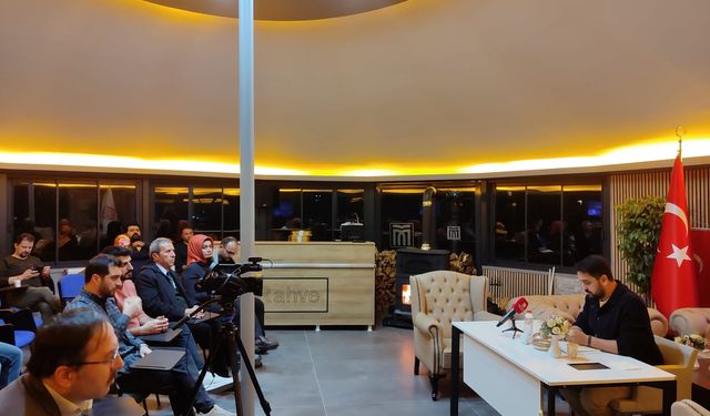 MAÜ'de, “Niyet Okuması: Öykünün Sosyolojisi” konuşuldu