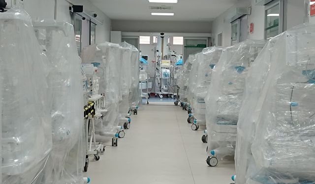 Diyarbakır Çocuk Hastanesi’ne 27 yeni küvöz