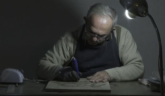 Oltu taşı tozuyla ahşap oymacılığına yeni bir soluk