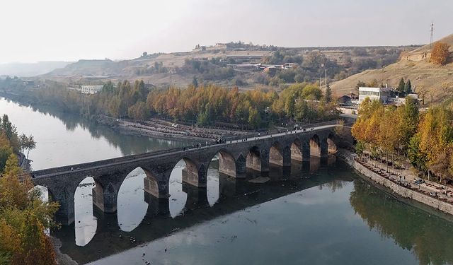 Diyarbakır Kent Konseyi On Gözlü Köprü gündemiyle toplanacak