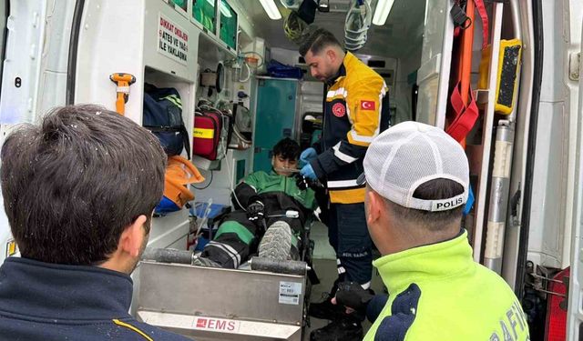 Adıyaman'da motosikletle otomobil çarpıştı: 1 yaralı