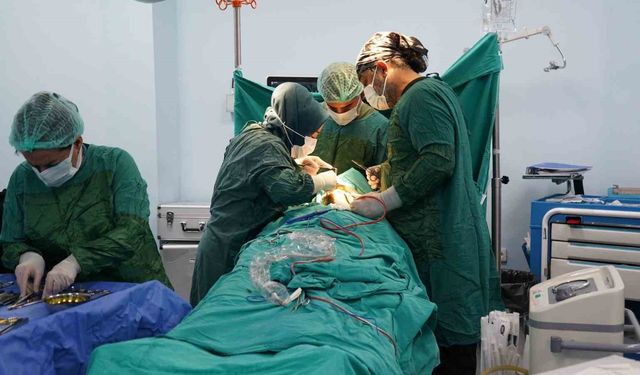 Batman'da bir ilk: Alt çene kırığı başarıyla tedavi edildi