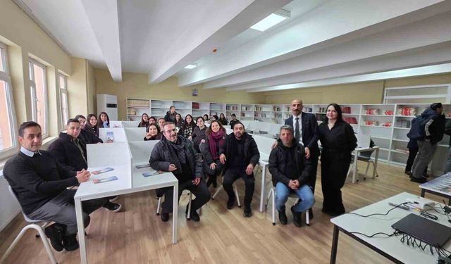 Üniversite öğrencileri Lice'de kütüphane kurdu