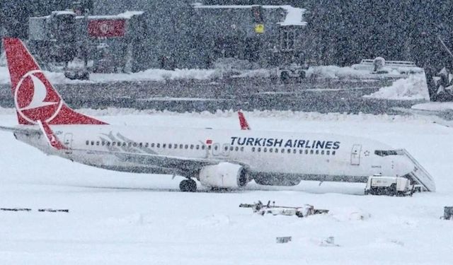 Gaziantep Havalimanı yeniden uçuşlara açıldı