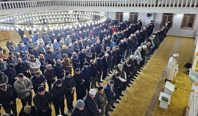 Diyarbakır'da Miraç Kandilli programı