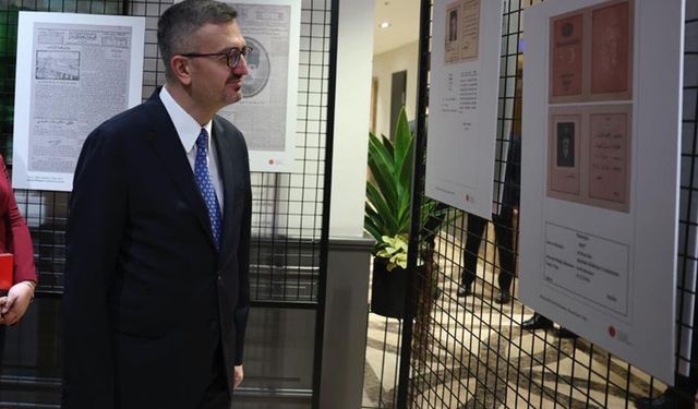 “Gazeteciliğin Yolculuğu” fotoğraf sergisi ziyarete açıldı