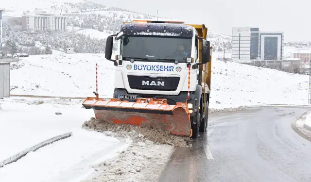 Malatya-Adıyaman kara yolu kar nedeniyle kapandı