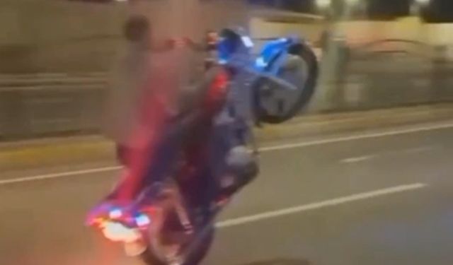 Şanlıurfa'da motosikletiyle ön kaldıran sürücüye 40 bin lira ceza