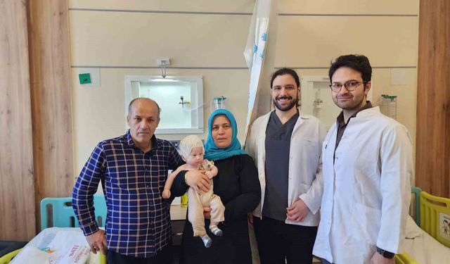 Batman'da 5 aylık bebek 3 saatlik ameliyatla sağlığına kavuştu