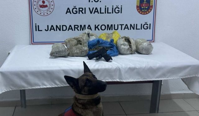 Ağrı'da 4 kilogram esrar ele geçirildi