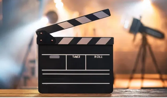 Aileyi ifsat eden dizilere bölüm başına 100 bin dolarlık kıyak!