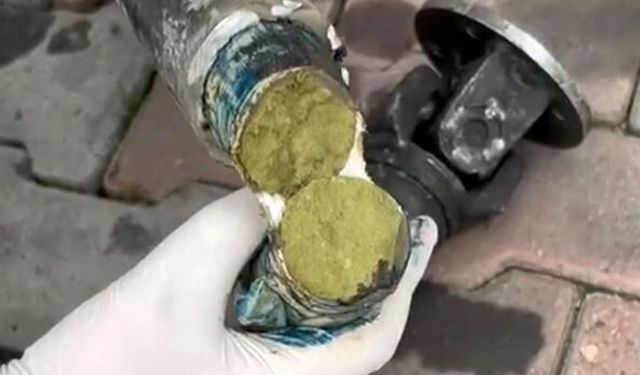 Aracın aks ve şaftında 5 kilo esrar ele geçirildi
